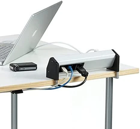 Bachmann Desk 1 elektros tinklo ilgintuvas 3 AC išvestis(ys / čių) Juoda