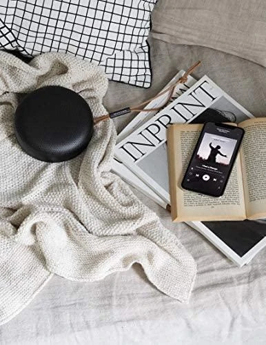 Bang & Olufsen Beosound A1 2nd Gen Nešiojama belaidė Bluetooth kolonėlė su balso asistentu, Juodos antracito spalvos
