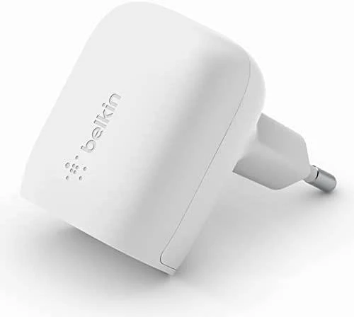 Įkroviklis buitinis Belkin Boost Charge 20W USB-C PD + USB-C to Lightning kabelis baltas