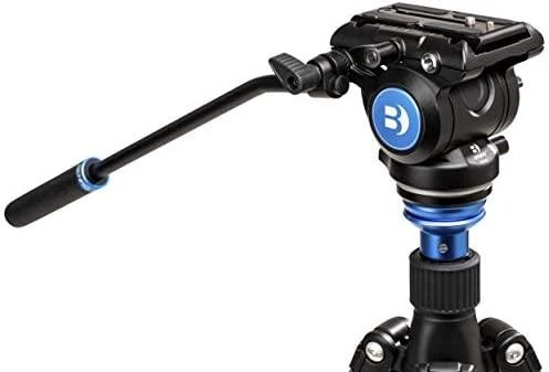 Vaizdo galva - Benro S4PRO Fluid Head 4kg talpa greito atleidimo plokštė