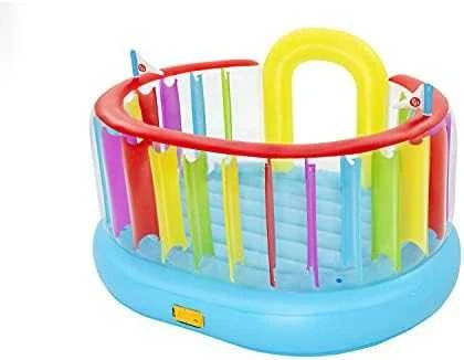 Bestway Fisher-Price Bouncetopia pritūpimo lėkštė su įmontuotu siurbliu, 85 kg, 3 metai, Įmontuotas oro siurblys, Įvairių spalvų, 10,1kg