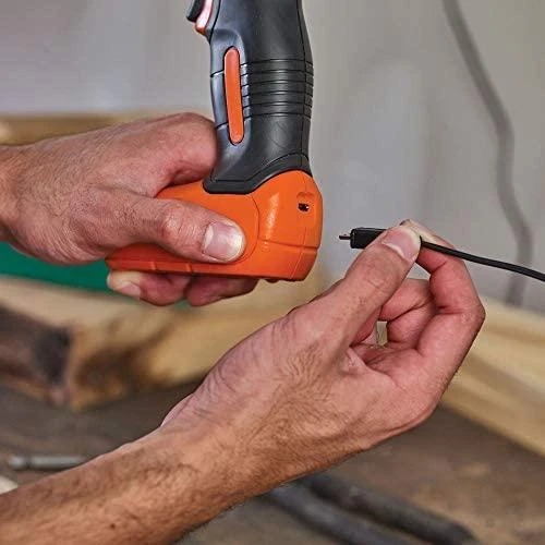 Black & Decker Juodas & Decker wiertarko-wkrętarka akumuliatorinė 7,2V, Juodas & Decker [BDCD8-QW] 1,5Ah, Li-Ion
