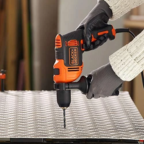 Black & Decker Juodas & Decker Gręžtuvas smūginis BEH550 / 550W, Juodas & Decker