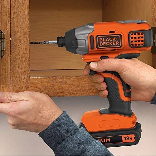 Black & Decker BDCIM18N 18 V smūginis  atsuktuvas