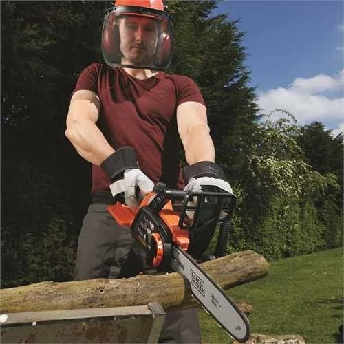 Black & Decker 18V 2,0Ah ličio jonų akumuliatorinis grandininis pjūklas 25 cm, GKC1825L20-QW