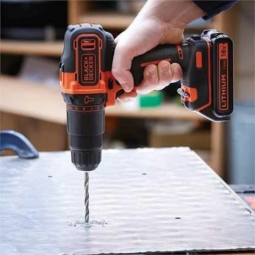 Black & Decker Akumuliatorinis suktuvas-gręžtuvas 18V Ličio jonų + 400mA įkroviklis + 1 akumuliatorius + lagaminas
