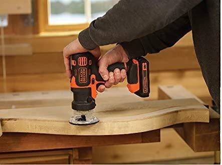 Black & Decker suktuvas gręžtuvas MultiEvo MT218KB-QW, 18V, 2x1.5 Ah, su lagaminu
