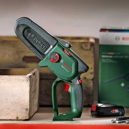 Bosch genėjimo grandininis pjūklas EasyChain 18V-15-7, be akumuliatoriaus ir kroviklio