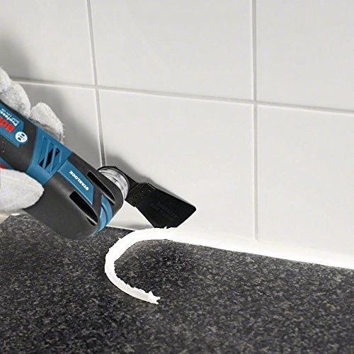 Bosch Akumuliatorinis daugiafunkcis pjoviklis GOP 12V-28, 2x3.0Ah, ACC