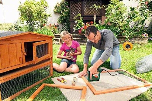 Bosch PTK 14 EDT segtuvas naudojant medinio namelio gamyboje