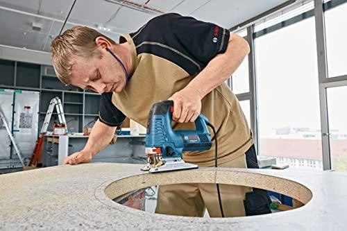Bosch Siaurapjūklis GST 160 CE