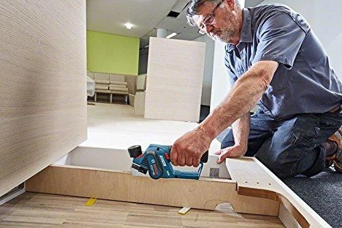 Bosch Akumuliatorinis oblius GHO 12V-20, 2x3.0Ah