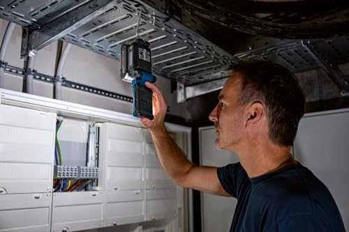 Bosch GLI 18V-800 Solo Carton