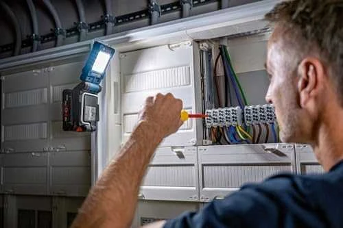 Bosch GLI 18V-800 Solo Carton