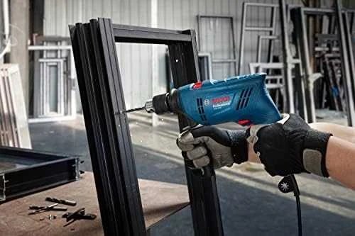 Elektrinis smūginis gręžtuvas Bosch GSB 600; 600 W + priedai