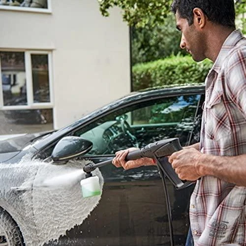 Bosch plovimo antgalis su putų indeliu naudojimo metu