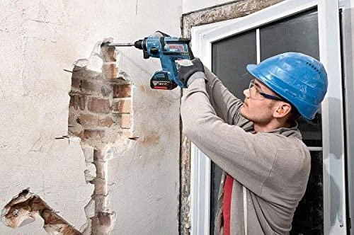 Bosch grąžtų ir kaltų rinkinys lagamine 11 vnt