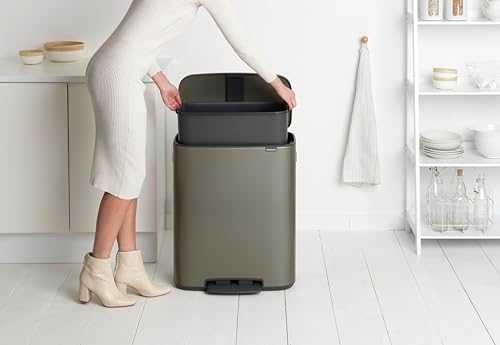 Brabantia Šiukšlių dėžė su pedalu, Bo 60L - platinos spalvos