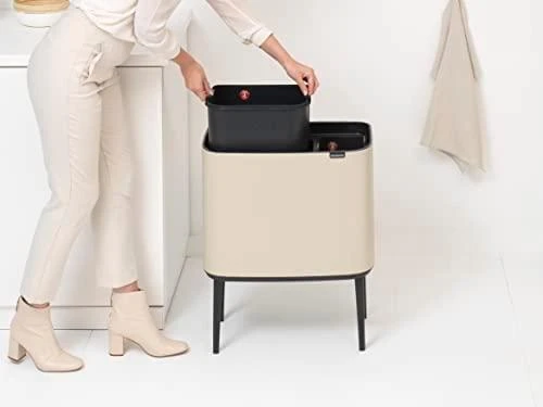 Brabantia Waste Bin Bo Touch Bin 11 + 23 L Soft rusvai gelsvas