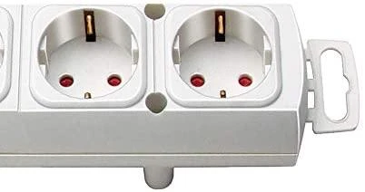 Brennenstuhl Comfort-Line Plus lizdo juostelė, 4 krypčių - balta
