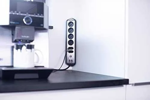Brennenstuhl estilo Kampinis 6 krypčių prailginimo laidas juodas
