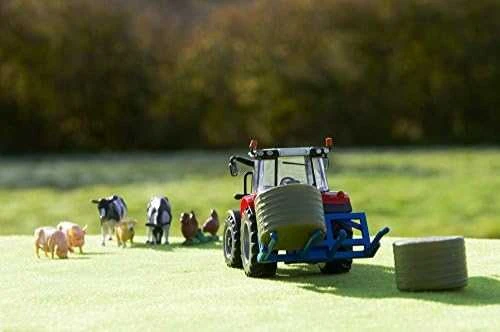 Žaislinis traktorius Massey Ferguson 5612 Britains TOMY