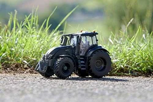 Britains Traktor Valtra Q305 juoda TOMY