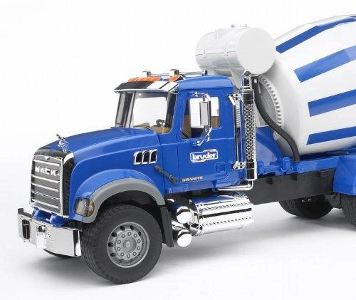 BRUDER 1:16 sunkvežimis-cemento maišytuvas MACK Granite, 02814