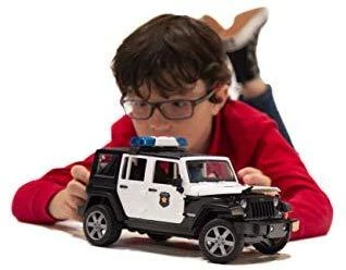 BRUDER policijos džipas Wrangler, su policininku ir priedais, 2526