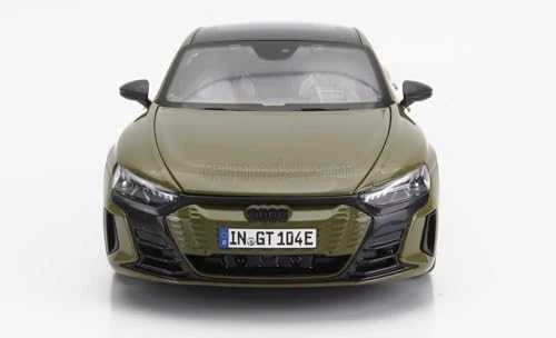 Bburago 2022 Audi RS E-Tron GT Žalias 1:18 BBURAGO