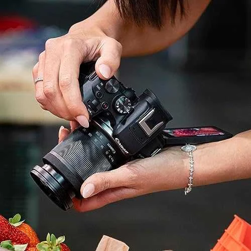 „Canon“ | D.CAM EOS R10 RF-S 18-150 IS STM EU26 | 24,2 megapikselių | Vaizdo stabilizatorius | ISO jautrumas (maks.) 32000 | „Wi-Fi“ | Vaizdo įrašymas | Rankinis valdymas | CMOS | Juodas