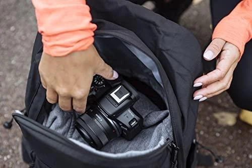 Canon EOS R50 + RF-S 18-45mm IS STM (Juodas)