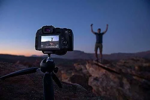 Canon hibridinis fotoaparatas EOS RP korpusas + MT adapteris Megapikselis 26,2 MP, ISO 50-102400, Ekrano įstrižainė 3,0 ", Wi-Fi, Nustatymas ant objektyvo; Pridedamas fokusavimas, CMOS, Juodas