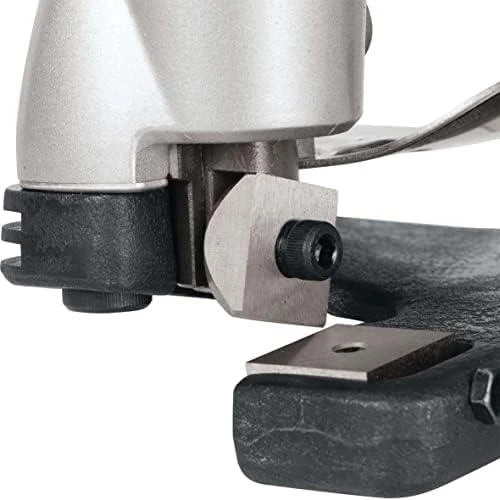 Makita Žirklės skardai kirpti JS3201 710 W • 1 600 min⁻¹