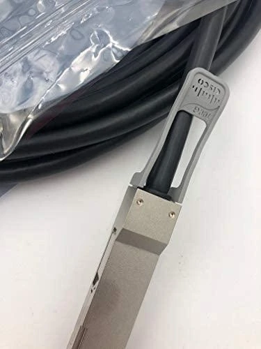 Cisco CISCO QSFP -100G- CU5M = Cisco 100GBASE- CR4 pasyvusis vario kabelis, 5m