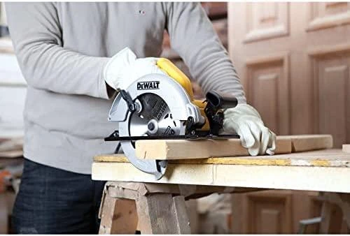 Diskinis pjūklas 1350W DEWALT DWE560