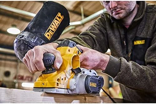 DeWalt Elektrinis oblius D26500 1050W 82 mm