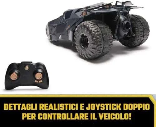 Nuotolinio valdymo „Batmobile“ transporto priemonė „DC Comics Tumbler RC“ iš „Dark Knight“ trilogijos 1:15 30 cm
