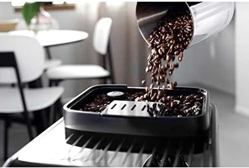 Kavos aparatas Espressomachine DeLonghi Magnifica EVO,titanium/juodas