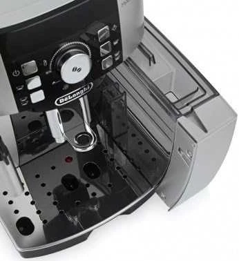 Kavos aparatas pilnai automatinis DeLonghi Magnifica ECAM 21.117.SB (1450W, sidabrinis color)