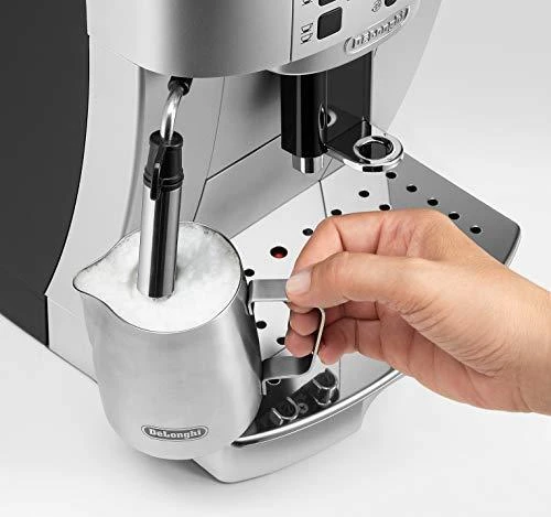 Kavos aparatas DeLonghi ECAM22.110.SB