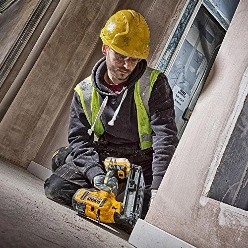 Viniakalė DeWalt DCN660P2-QW; 18 V; 2x5,0 Ah akum.