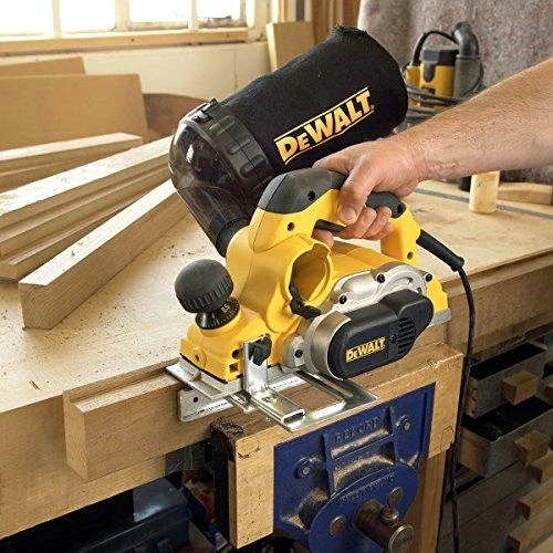 DeWalt Elektrinis oblius D26500 1050W 82 mm