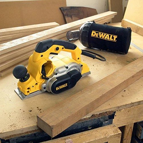 DeWalt Elektrinis oblius D26500 1050W 82 mm