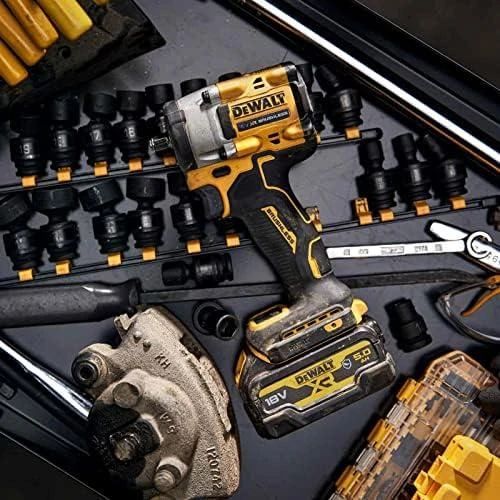 DeWALT akumuliatorinis smūginis veržliaraktis 18V b/a