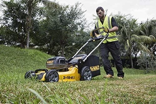 Akumuliatorinė vejapjovė DeWalt DCMW564P2; 2x18 V; 2x5,0 Ah akum.