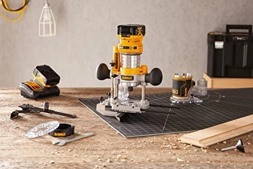 Freza DeWalt DCW604P2-QW; 18 V; 2x5,0 Ah akum.