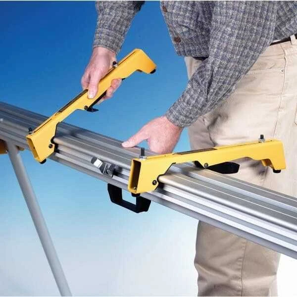 DeWalt Skersinio pjovimo staklių darbastalio laikikliai DE7025, 2 vnt.