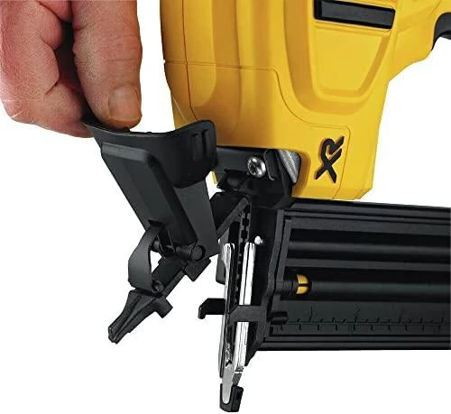 Viniakalė DeWalt DCN680N; 18 V (be akumuliatoriaus ir pakrovėjo)