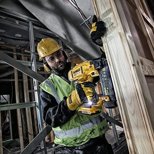 Viniakalė DeWalt DCN680N; 18 V (be akumuliatoriaus ir pakrovėjo)